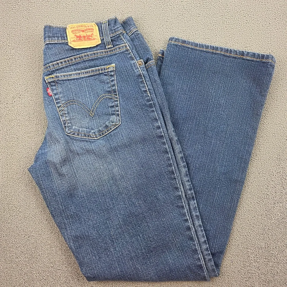 Levi 510 Relaxed Boot Cut Jeans Mens Blue Denim Medium Wash‎ 32x31